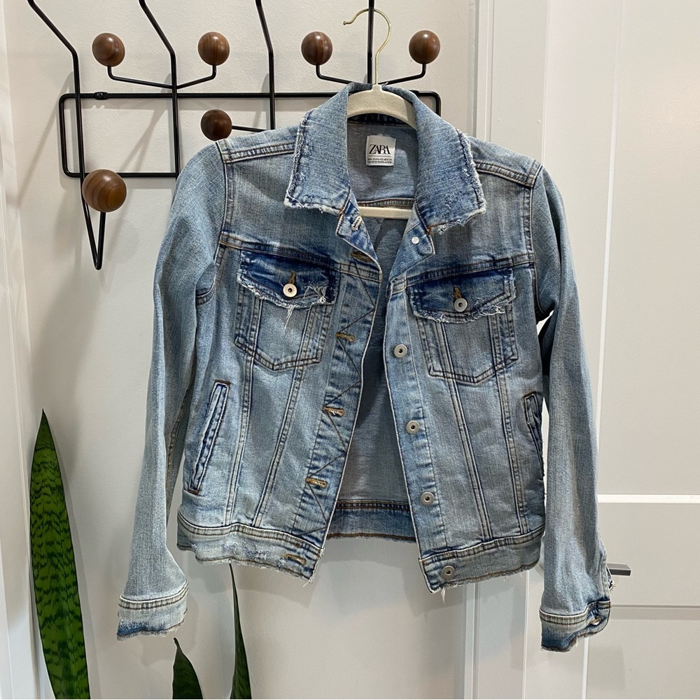 Zara distressed jean jacket